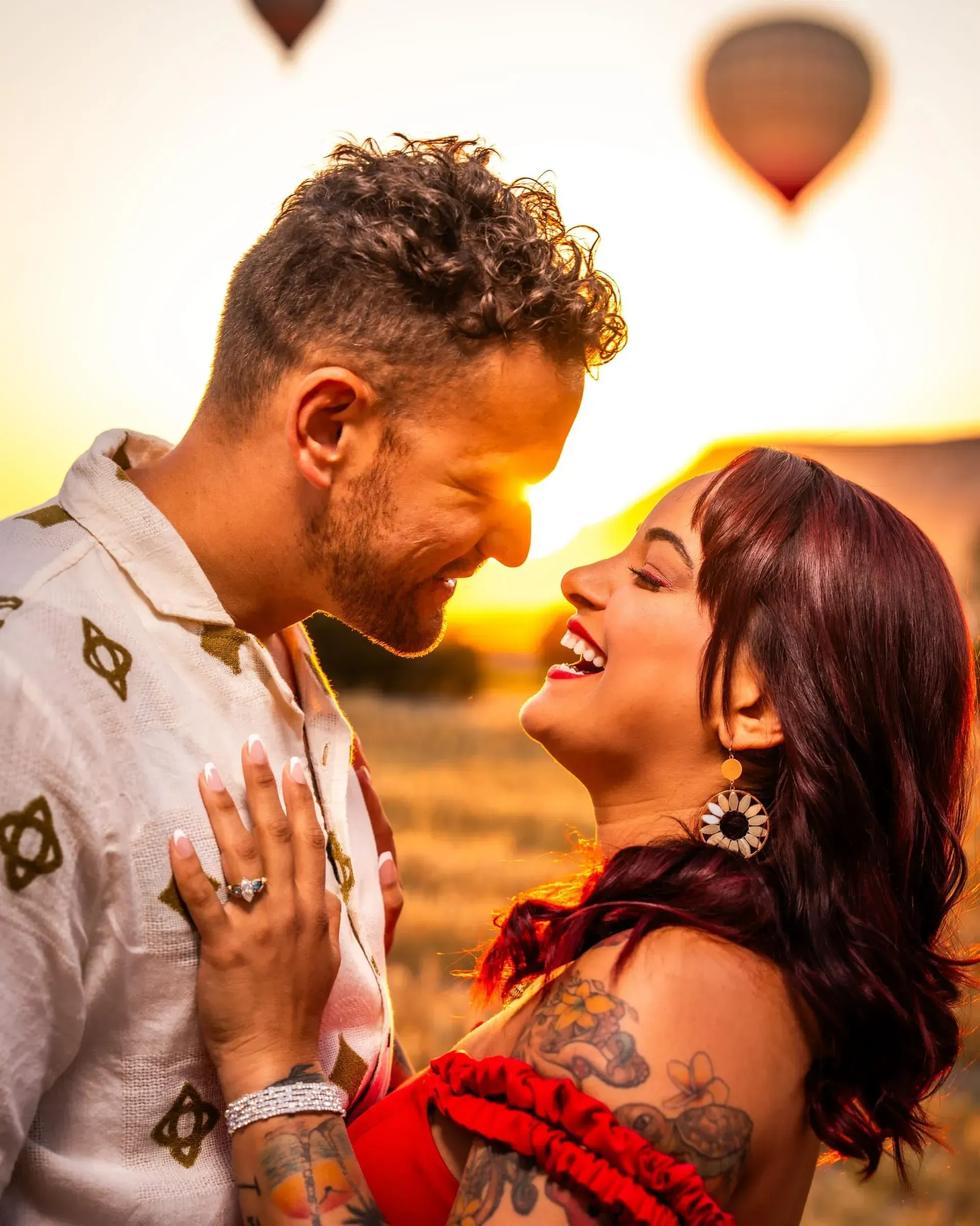 Çift kahkaha altın saat